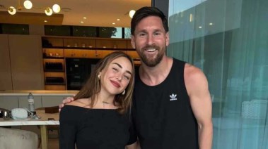 نيكي نيكول