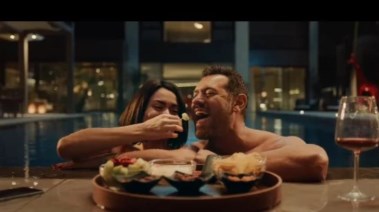 من برومو فيلم السلم والثعبان