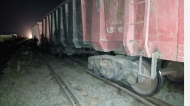 التحفظ على سائق قطار البضائع ومساعده عقب خروج العربات ببني سويف