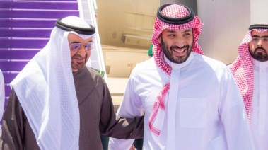 محمد بن زايد يصل السعودية في زيارة اخوية 