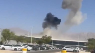مسيرة حوثية تضرب مطار رامون في إيلات وتوقف حركة الطيران مؤقتًا