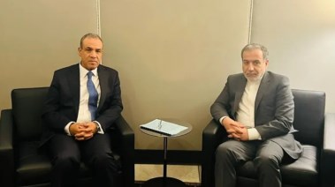 وزير الخارجية بدر عبدالعاطي ونظيره الإيراني عباس عراقجي