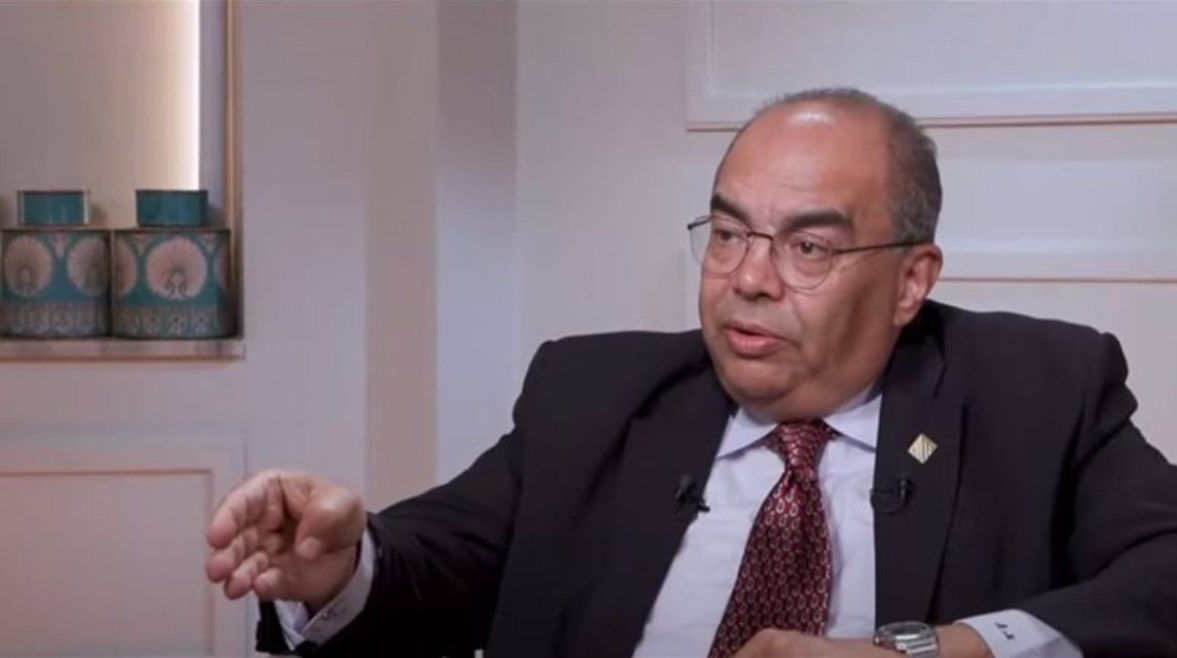 الدكتور محمود محيي الدين