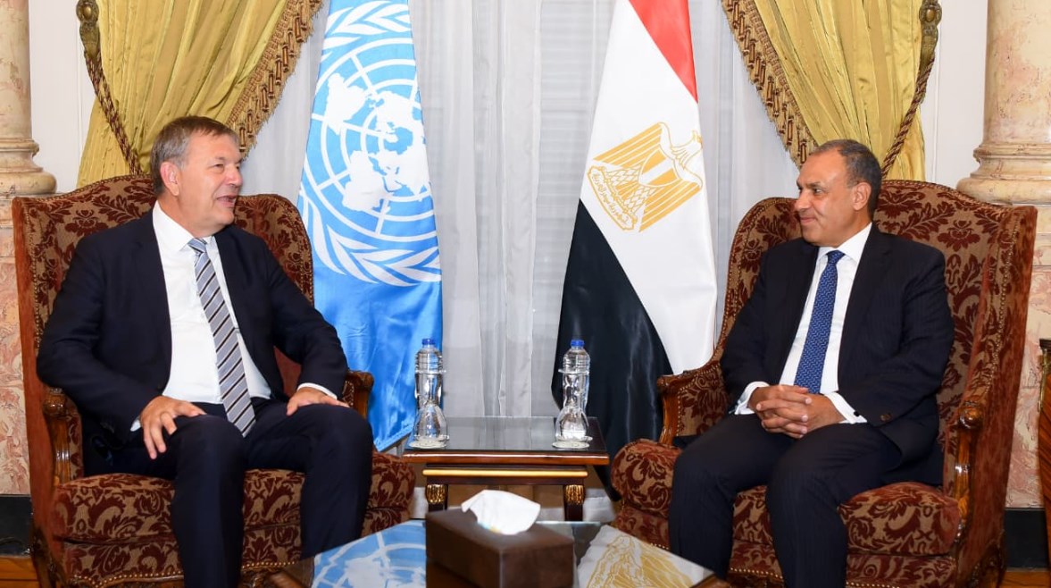 وزير الخارجية بدر عبدالعاطي والمفوض العام لـ"الأونروا" فيليب لازاريني