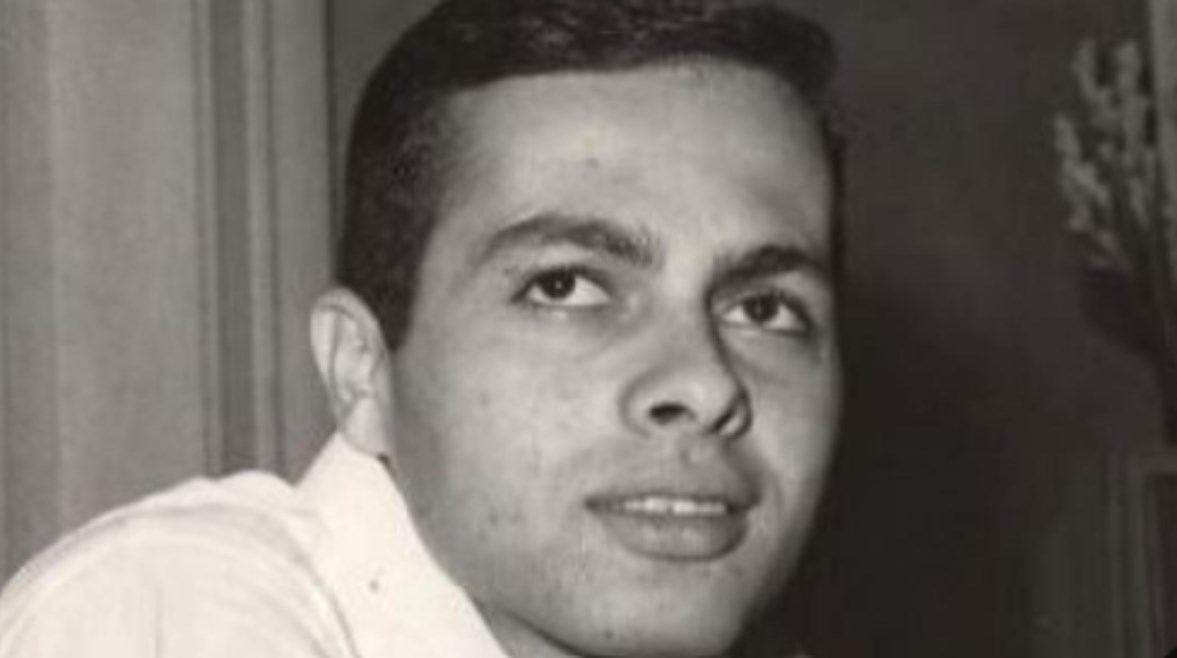 أشرف مروان