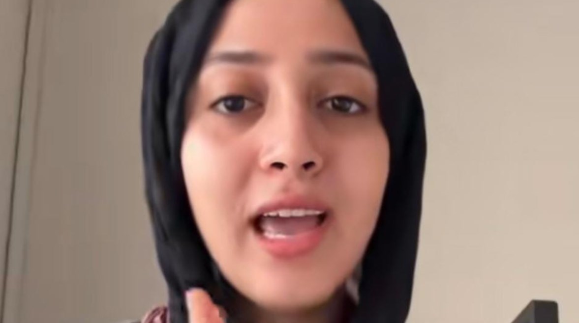 البلوجر فاطمة عمران