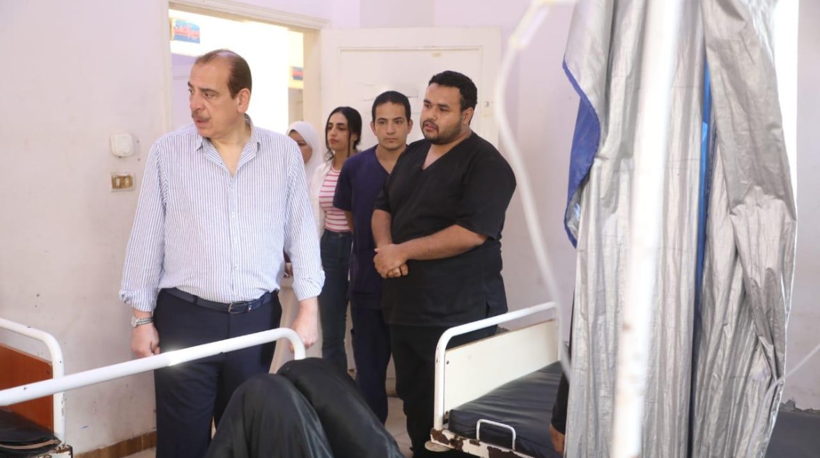 نائب وزير الصحة في مستشفى قطور نائب وزير الصحة في مستشفى قطور