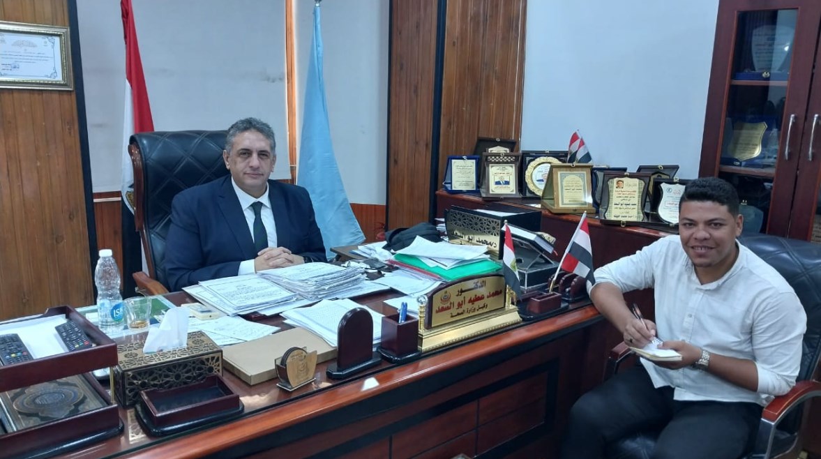 مراسل تليجراف مصر خلال حواره مع وكيل صحة كفر الشيخ مراسل تليجراف مصر خلال حواره مع وكيل صحة كفر الشيخ