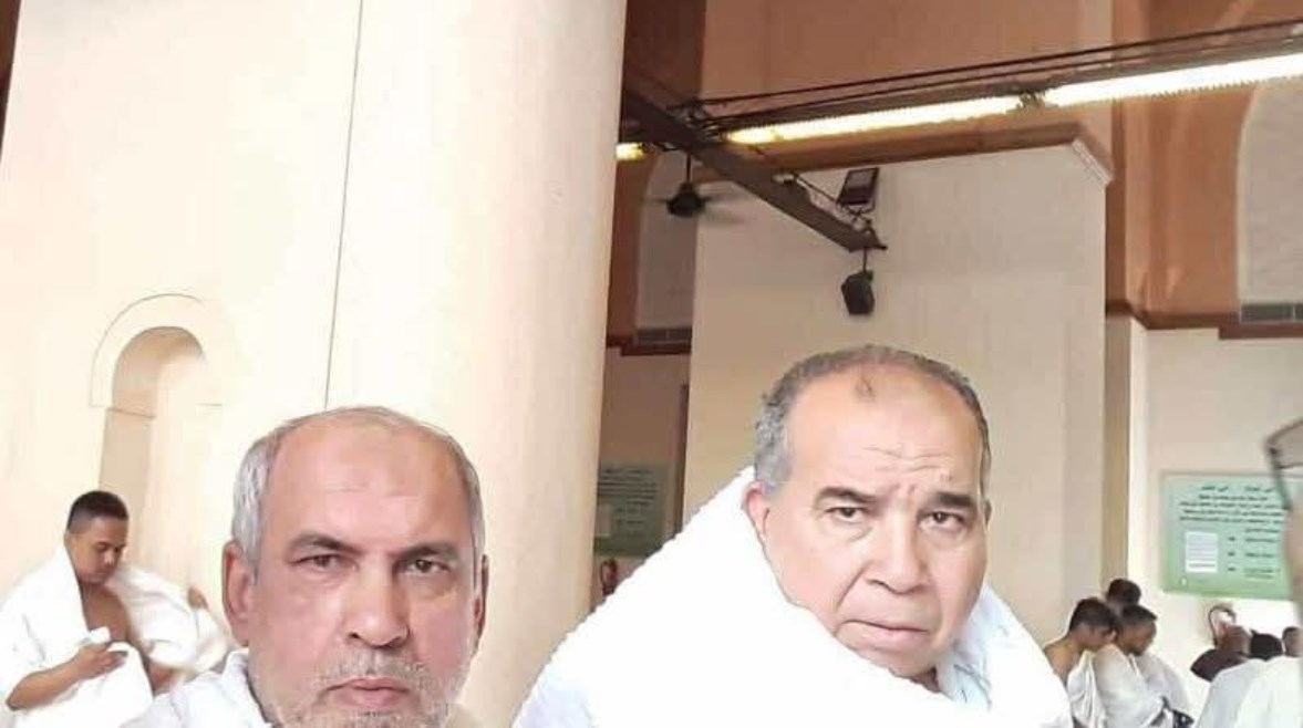 صاحب مصبغة المحلة وصديقه