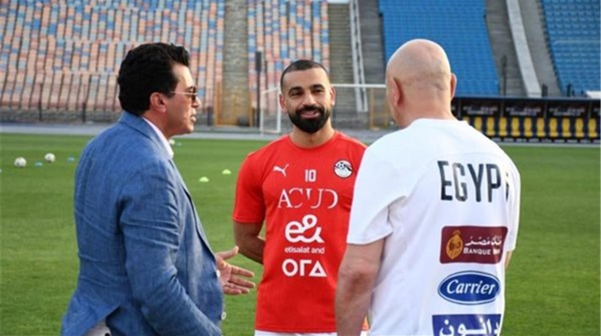 أشرف صبحي وحسام حسن ومحمد صلاح أشرف صبحي وحسام حسن ومحمد صلاح