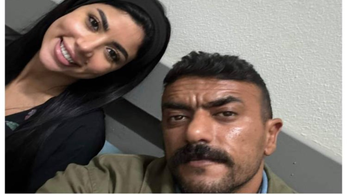 كارولين عزمي وأحمد العوضي
