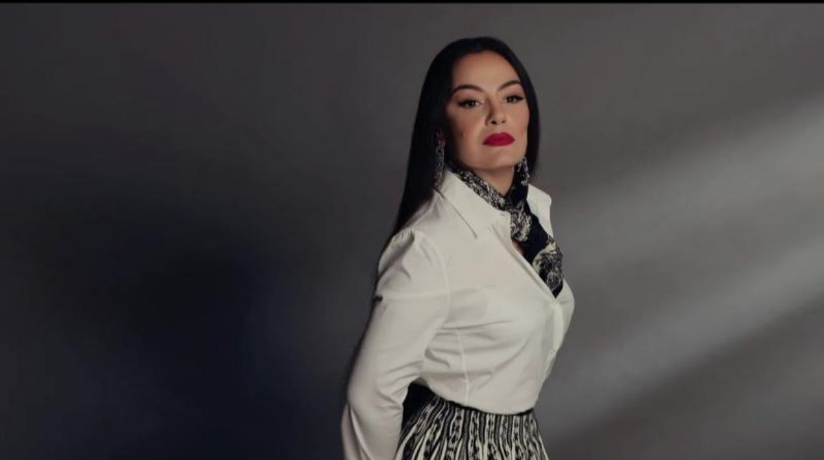الفنانة شيريهان الفنانة شيريهان
