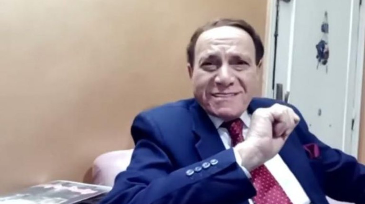 رحيل الفنان فكري عبد الحميد شبيه الزعيم عادل إمام بعد مسيرة فنية ممتدة