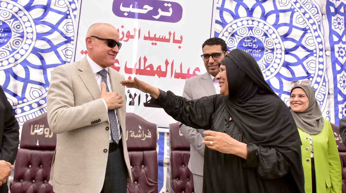 استقبال حافل لمحافظ الأقصر