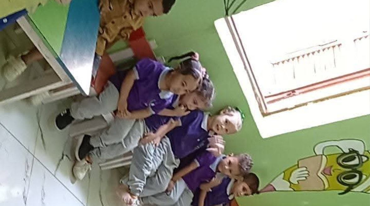 أطفال داخل حضانة - أرشيفية