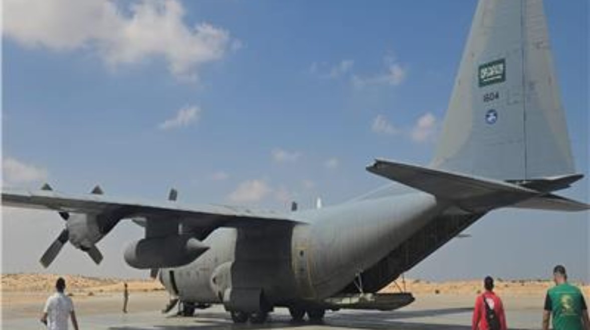  الطائرة الإغاثية السعودية الـ63