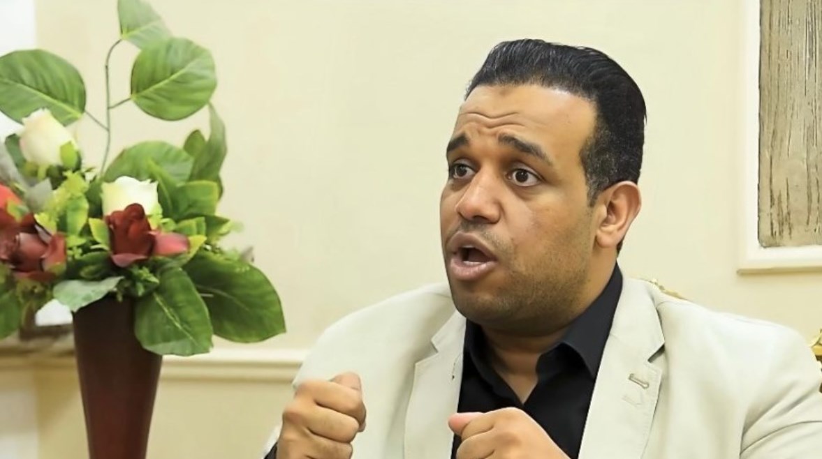 الكاتب الصحفي والخبير بالشؤون السياسية محمد كمال
