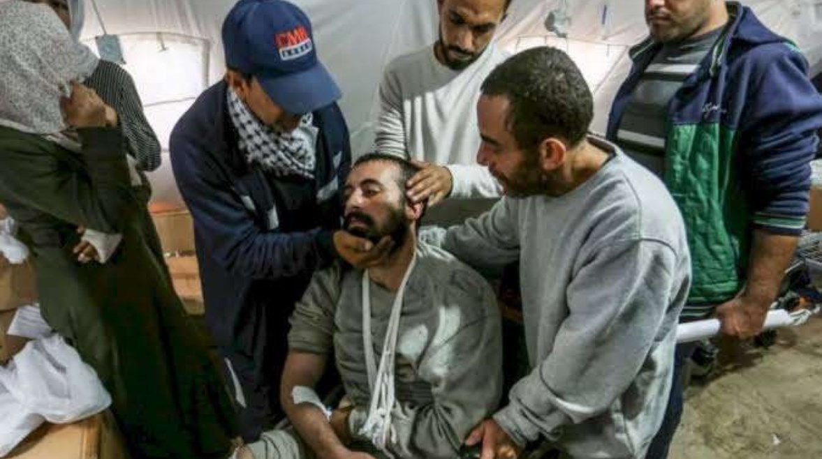 القضاء الإسرائيلي يلزم السلطات بتحسين التغذية في سجون الأسرى الفلسطينيين القضاء الإسرائيلي يلزم السلطات بتحسين التغذية في سجون الأسرى الفلسطينيين