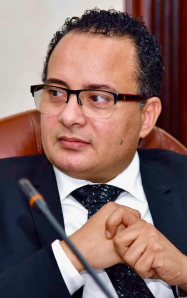 د / محمد الجازوى