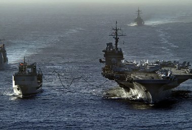 حاملة الطائرات الأمريكية يو إس إس كيتي هوك