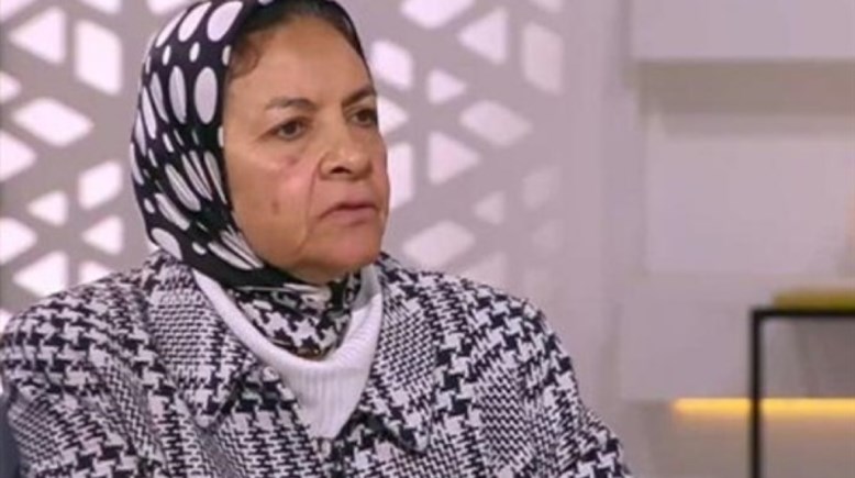 الدكتورة يمنى الحماقي