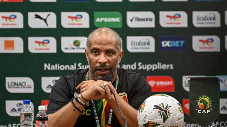 المدير الفني لمنتخب نيجيريا إريك شيل