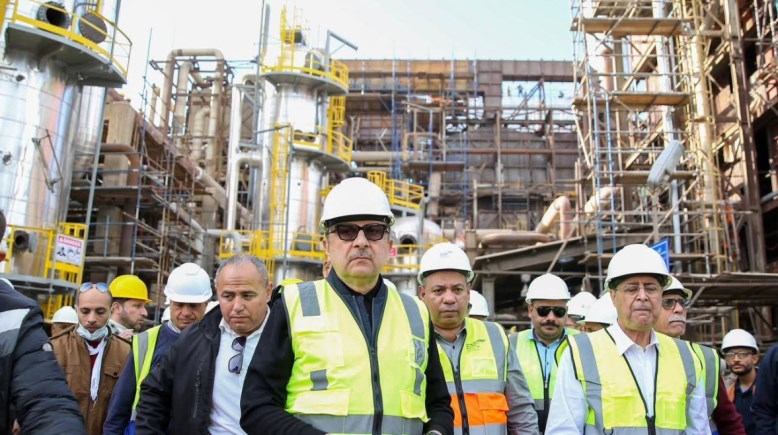 وزير قطاع الأعمال العام. محمد شيمي