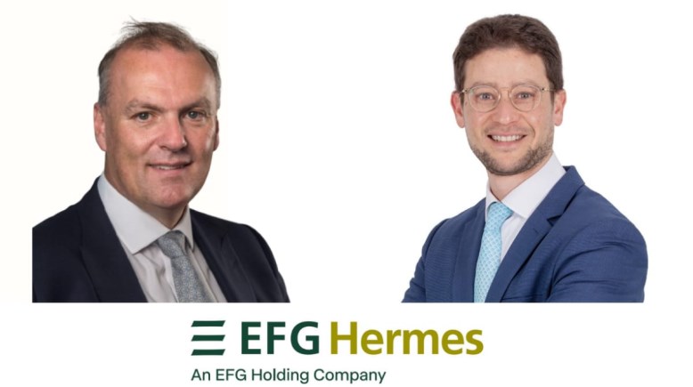 مصطفى جاد، رئيس قطاع الترويج وتغطية الاكتتاب، وكريستوفر لانج، رئيس قطاع أسواق رأس المال