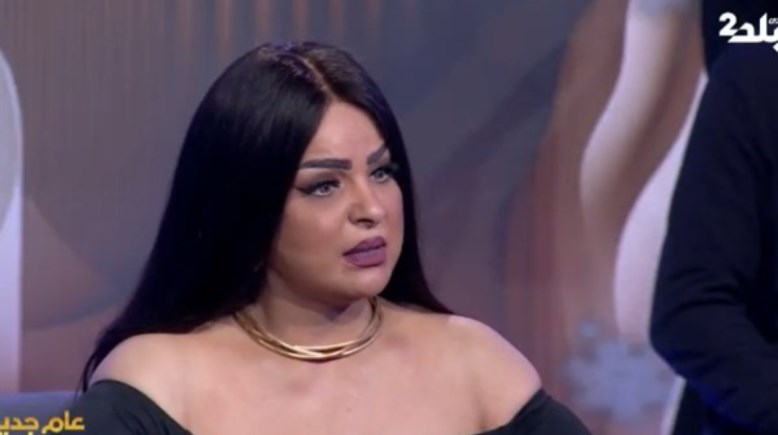 المطربة هدى