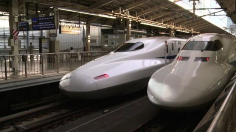 قطار ياباني