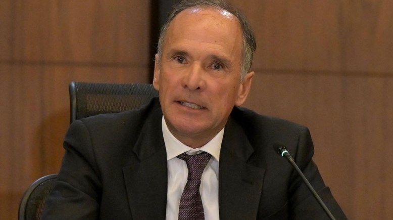 رجل الأعمال حسن هيكل