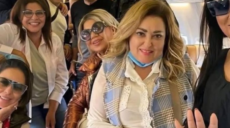 هالة صدقي مع الفنانين