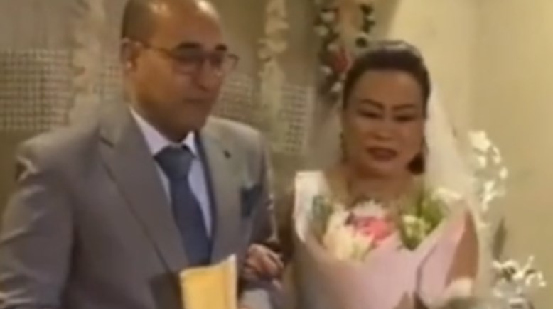 المصري والفلبينية