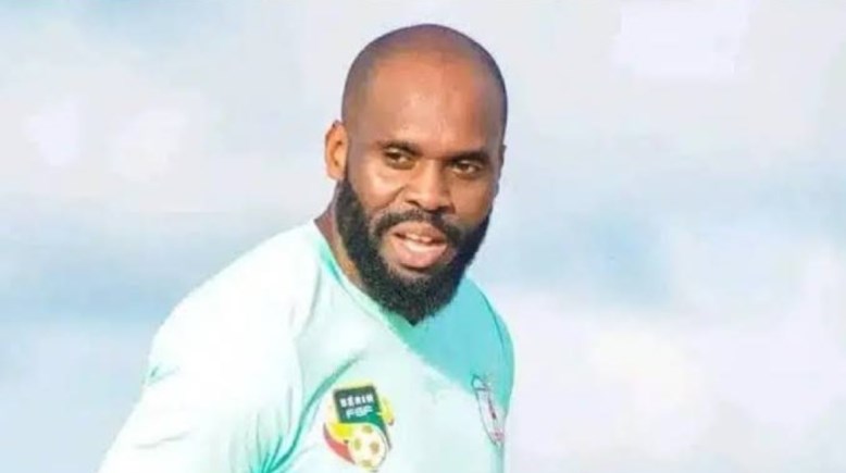 عبد الله أوزيرو