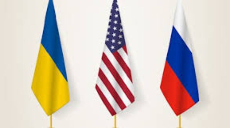 أعلام أمريكا وروسيا وأوكرانيا 