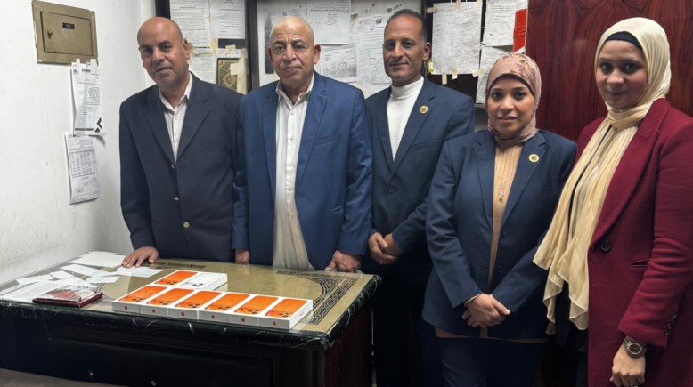 مسؤولين الجمارك بالأقصر 