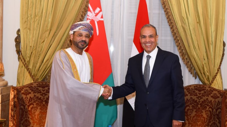 وزير الخارجية والهجرة، بدر عبد العاطي، ونظيره العماني، حمد بن حمود البوسعيدي