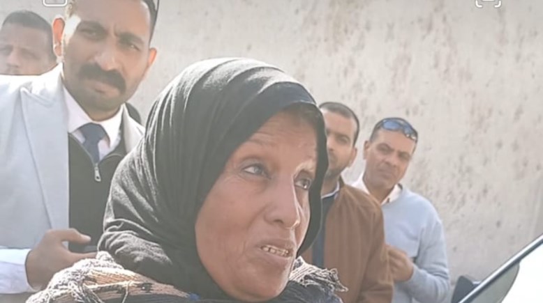 لقطة من جولة محافظ قنا 