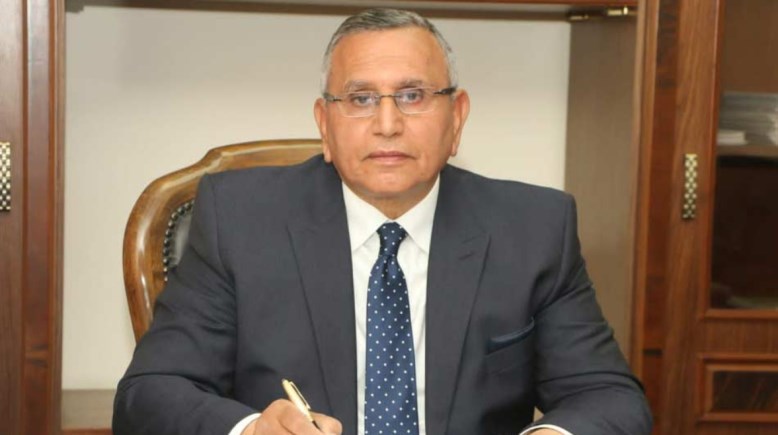 الدكتور عبدالسند يمامة