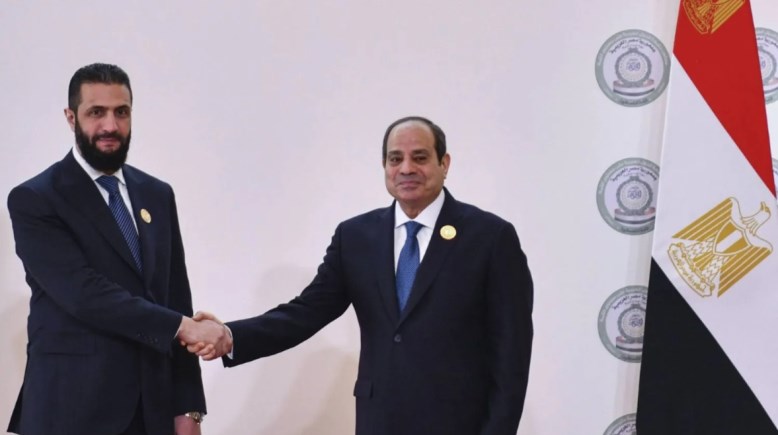 الرئيس عبدالفتاح السيسي مع الرئيس السوري أحمد الشرع