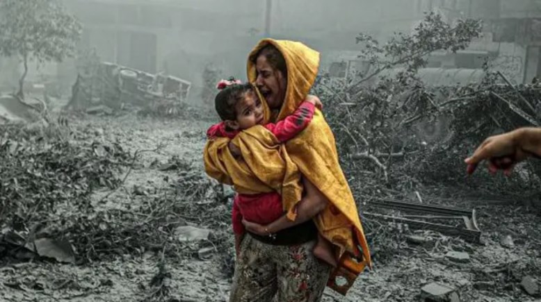 أطفال غزة خلال الحرب الإسرائيلية 