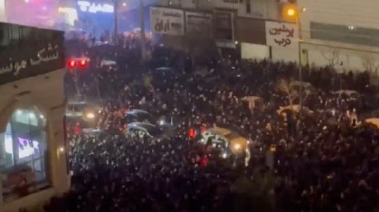 احتجاجات إيران 