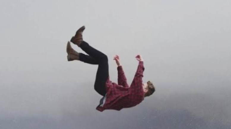 سقوط من مكان مرتفع - أرشيفية