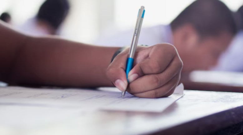 مذكرة تربية وطنية تانية ثانوي ترم أول 2026