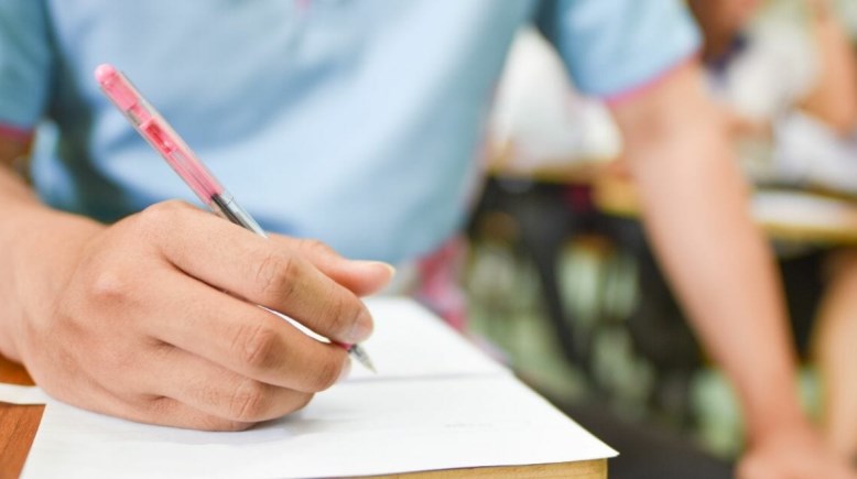 مذكرة فلسفة أولى ثانوي ترم أول 2026 pdf