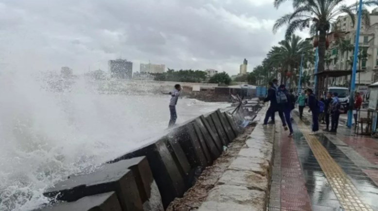 موعد نوة الفيضة الكبرى بالإسكندرية 2026