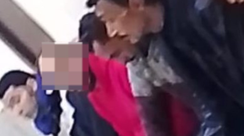 المتهم في النيابة أثناء سماع أقواله