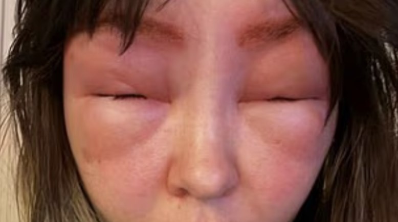 السيدة كليف بعد استعمال الصبغة