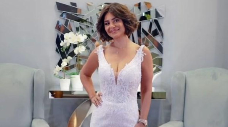 الفنانة منة فضالي 