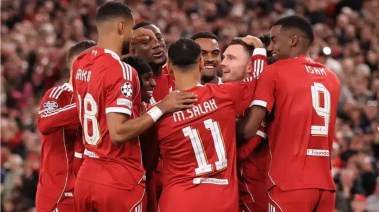 لاعبو ليفربول 